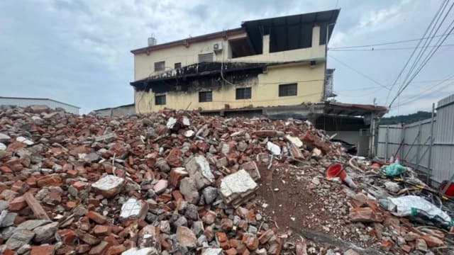 台湾女子外出买菜回来 惊见住家已被夷为平地