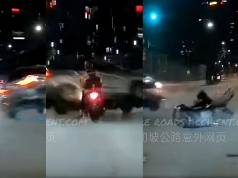 Screenshots from a video showing a collision at the junction of Nicoll Highway and Raffles Boulevard.
Screenshots from a video showing a collision at the junction of Nicoll Highway and Raffles Boulevard.