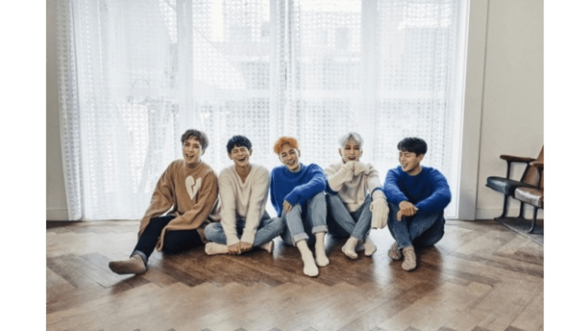 Highlight′s ′Plz Don′t Be Sad′ Tops 6 Weekly Music Charts