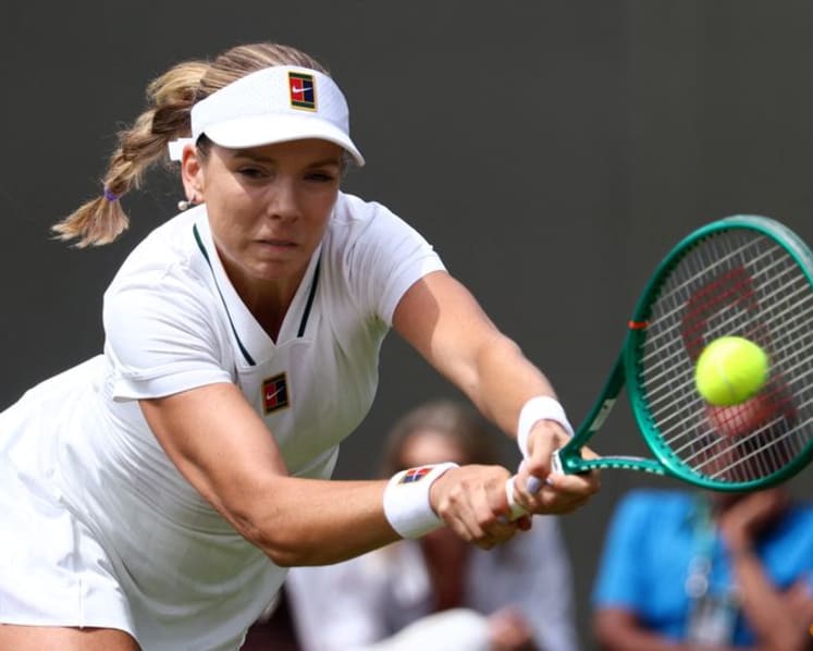 Boulter defeat continues British slump, but Swan stops the rot