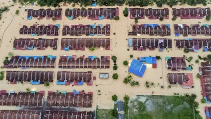 Jumlah mangsa banjir di 9 negeri Malaysia hampir cecah 120,000 Jumlah mangsa banjir di 9 negeri Malaysia hampir cecah 120,000