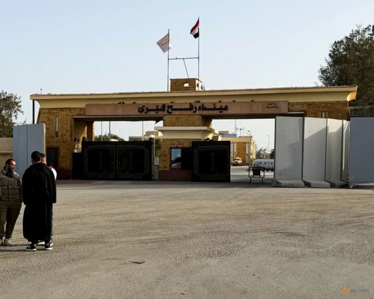 Slow movement at Gaza border after Israel reopens Rafah crossing