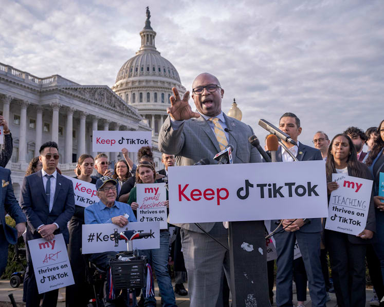 US politicians on TikTok defend app's reach to voters