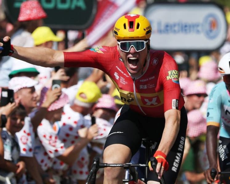 Waerenskjold claims surprise win in stage 11 of Tour de France
