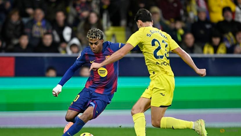 Yamal strikes as Barcelona punish 10-man Villarreal