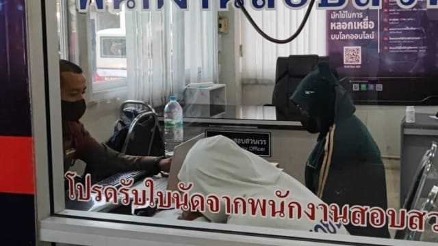 泰国14岁少女被强迫吸毒 再遭多人强奸致孕