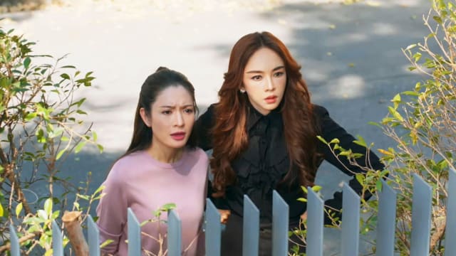 婚姻战争（第3集）：范文、宝儿收集证据