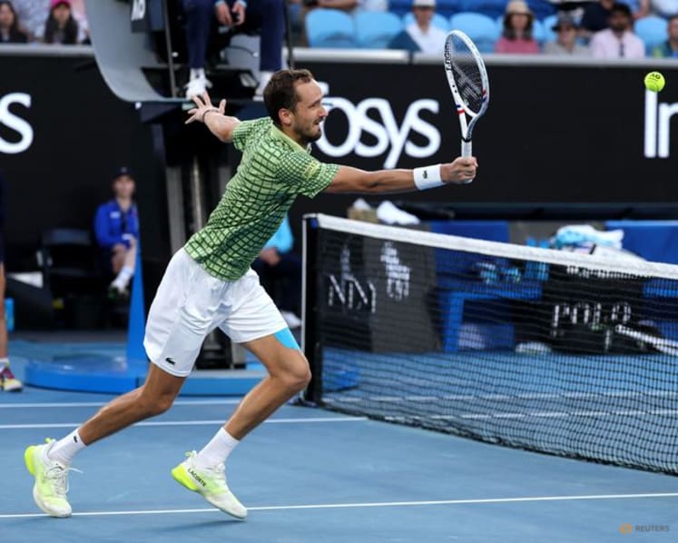 HIGHLIGHTS-Australian Open day eight