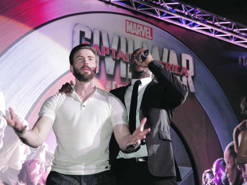 Chris Evans: ‘Captain America sets the bar very high’ Chris Evans: ‘Captain America sets the bar very high’