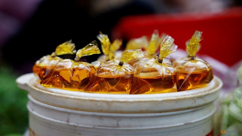 Edible oils caught between weak demand and biodiesel bets, says analyst Mistry