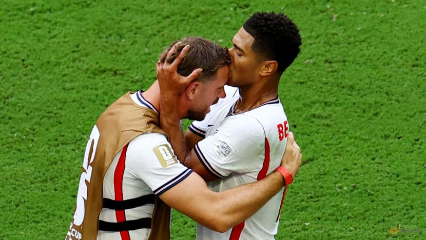 England edge France 6-4 in chaotic World Cup bronze match