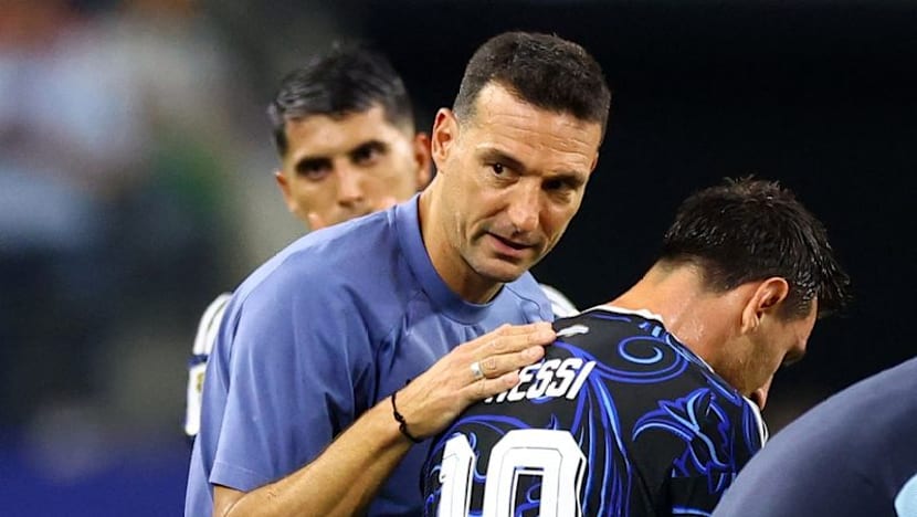 Scaloni running out of superlatives as Messi continues to break records
