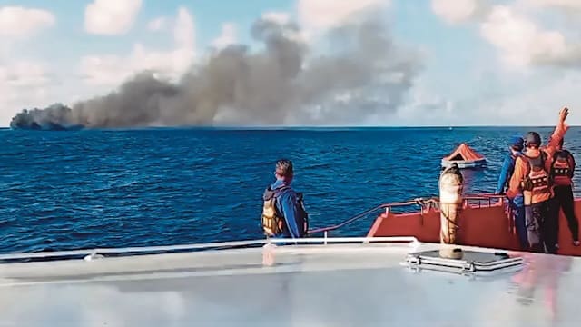 峇厘岛往龙目岛渡轮起火 船上逾百人获救
