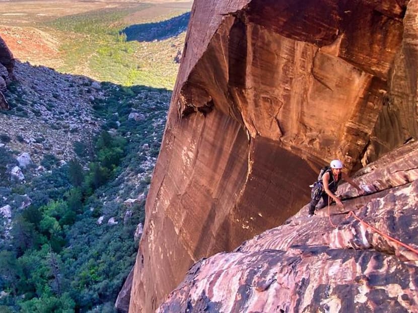 The evolving travel experience: Virtual, actual and in-between