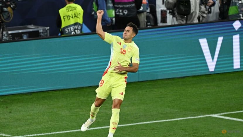 Arsenal sign Spain midfielder Zubimendi from Real Sociedad