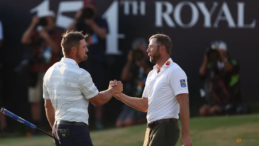 Burns seizes Open lead, DeChambeau shrugs off penalty to stay in the mix