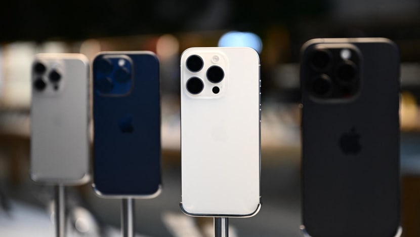 Apple device owners advised to immediately update software: SingCERT