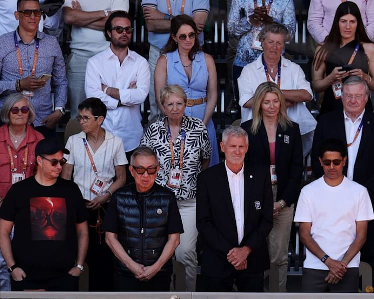 PSG players celebrate Champions League back-to-back titles with French Open crowd