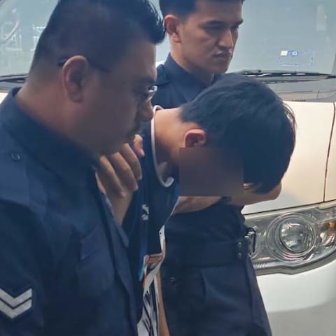 柔佛校园女生命案 警方：16岁男嫌疑表白被拒后行凶