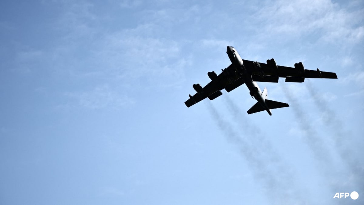 B-52 Jatuh di California: Delapan Tewas dalam Uji Coba Radar