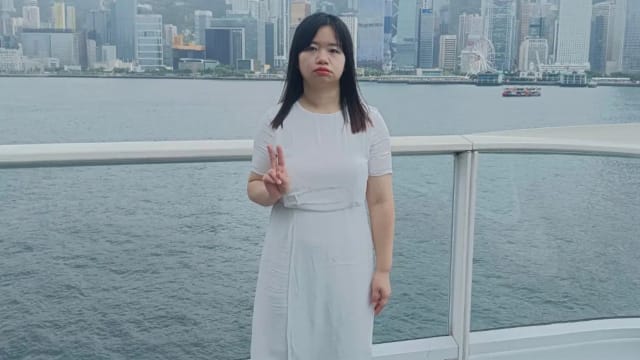 向经纪人爆粗口　“亚视一姐”薛影仪无限期停工