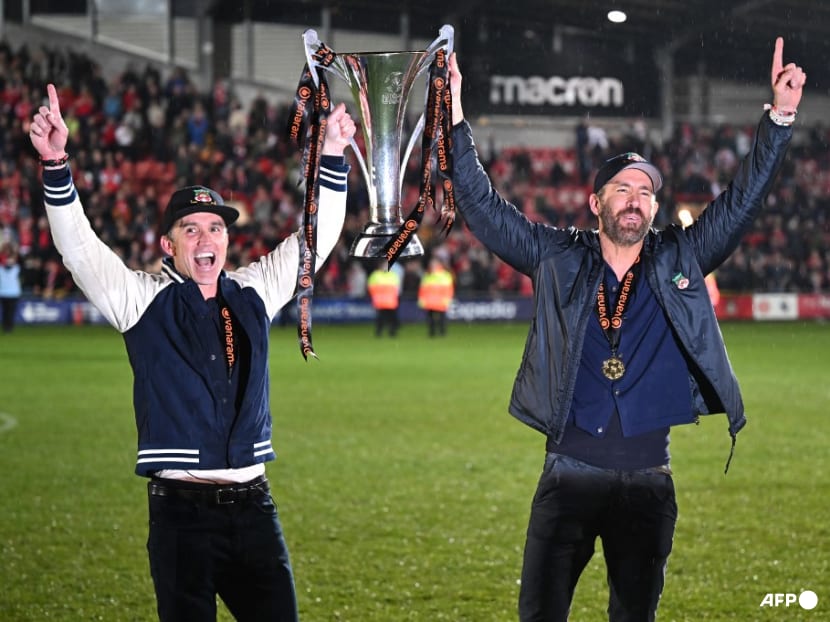 Ryan Reynolds’ soccer club Wrexham owes its celebrity owners more than S$14.85 million Ryan Reynolds’ soccer club Wrexham owes its celebrity owners more than S$14.85 million