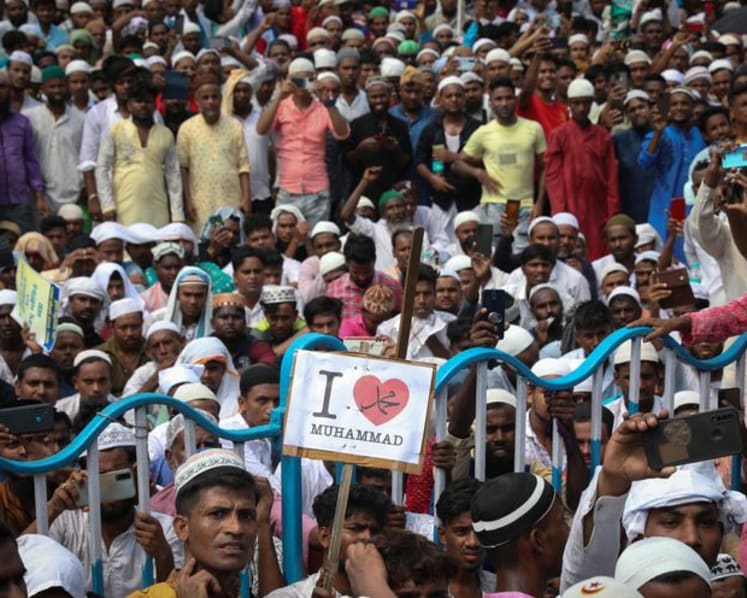 Thousands protest 'bulldozer justice' against Indian Muslims