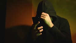 Related article image
