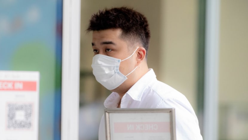 Man jailed for giving bribes to get confidential details of StarHub, Singtel customers who owed him money 