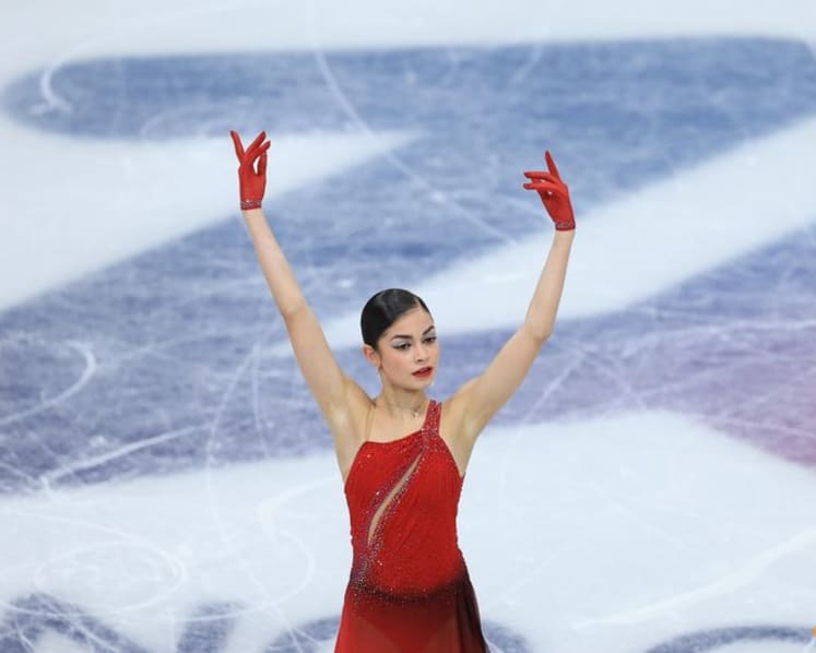 Figure Skating-Moscow-born Petrosian misses podium after falling on quad jump