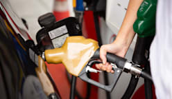 CNA Explains: Why petrol prices will take time to fall to pre-conflict levels 