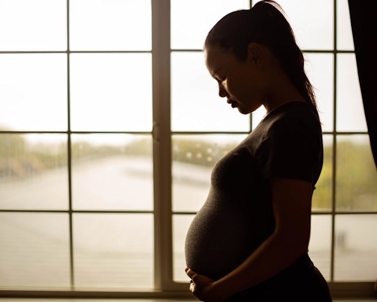 Healing from miscarriage: What women need to know about pregnancy loss, medical leave and emotional recovery  