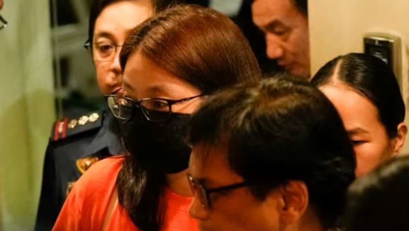 Mantan Datuk Bandar Filipina Alice Guo ditahan polis Manila selepas dideportasi dari Indonesia Mantan Datuk Bandar Filipina Alice Guo ditahan polis Manila selepas dideportasi dari Indonesia