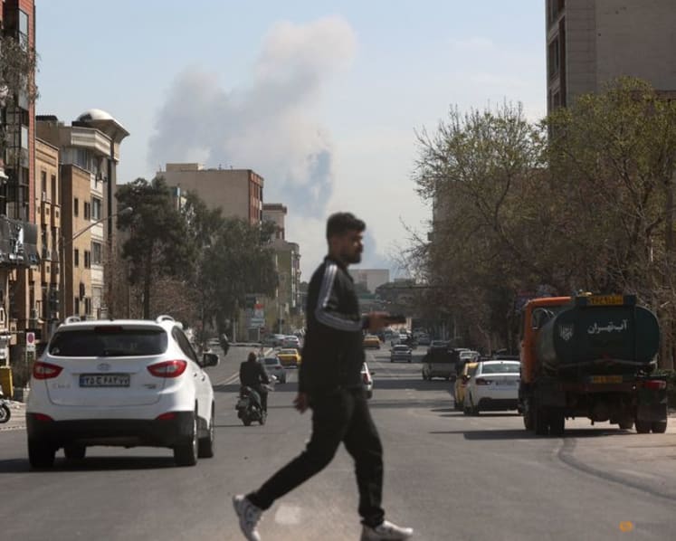 Tokyo says second Japanese citizen held in Iran