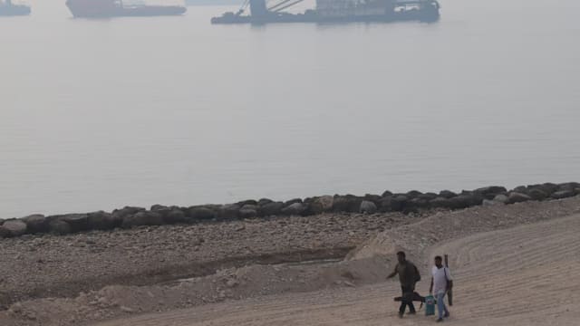 伊朗称美国回应不充分 要求澄清重开霍尔木兹海峡条件