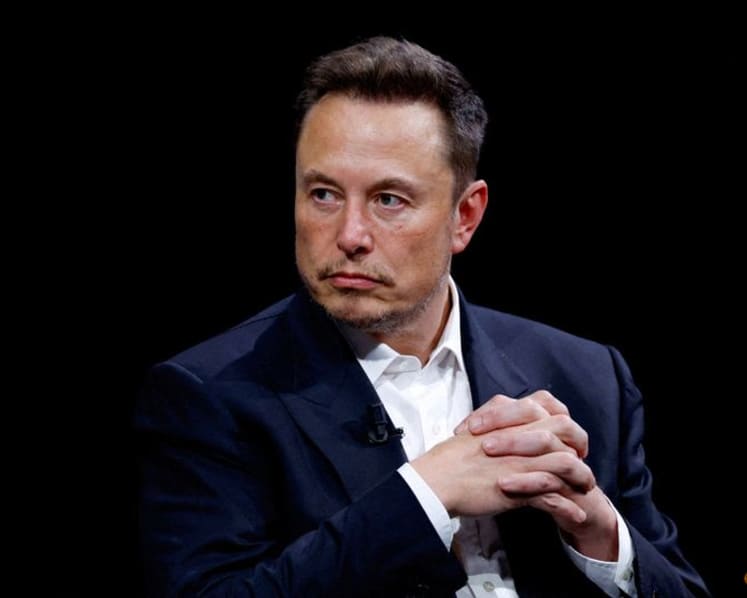 Commentary: Elon Musk is playing a dangerous game with Kamala Harris deepfake