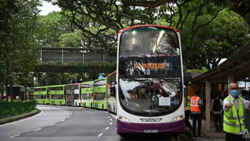 Gangguan MRT Laluan Timur-Barat: 160 kapten bas, 80 bas ulang-alik percuma dikerah setiap hari