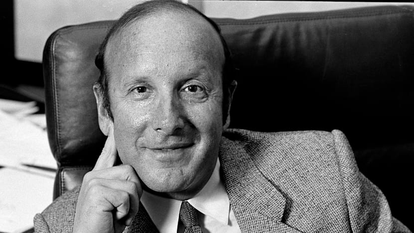 Famed music executive Clive Davis dead at 94