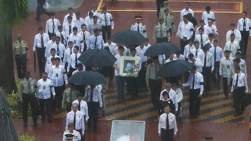 State Funeral procession for Mr Lee Kuan Yew begins