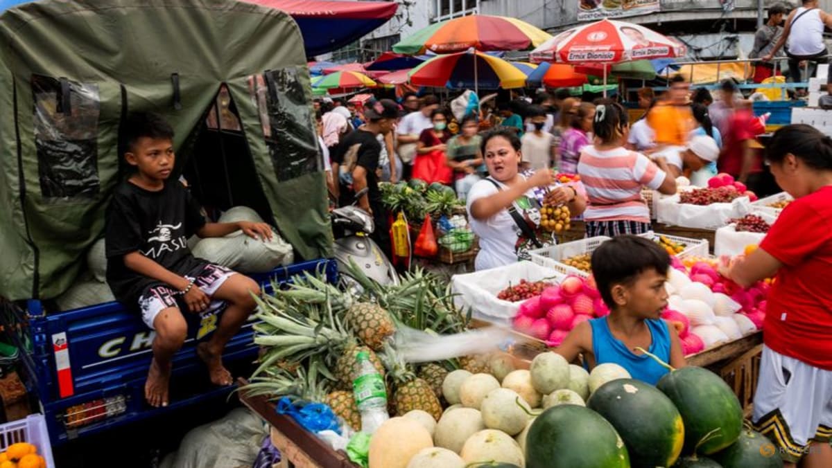 Philippines' Q4 GDP up 3% on year, below forecast