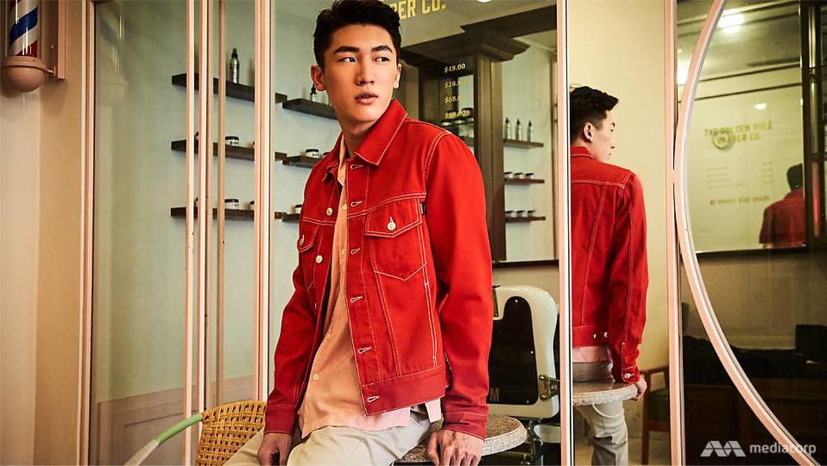 Men: How to pull off the colour red this Chinese New Year and look great - CNA Lifestyle Men: How to pull off the colour red this Chinese New Year and look great - CNA Lifestyle