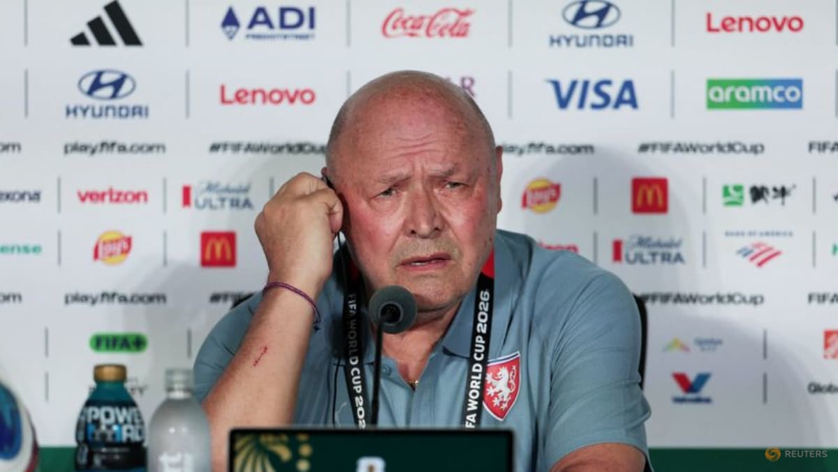 Czech coach brushes off pressure of 20-year World 