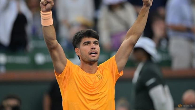 Alcaraz rolls at Indian Wells as NBA's Butler cheers from sidelines