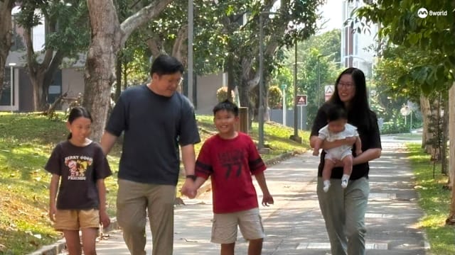 家长：养儿育女最大挑战 没时间陪孩子