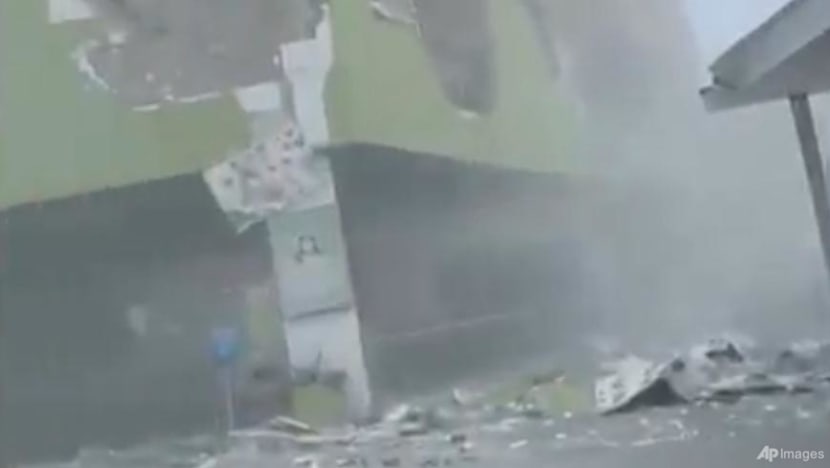 Earthquake of magnitude 7.8 strikes off southern Philippines, tsunami warnings issued