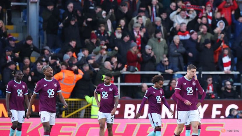 Parker proud in defeat after Burnley's fightback ends in 4-3 loss to Brentford