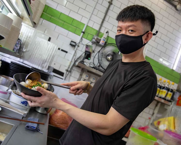 The Stories Behind: Fishball noodle hawker who brings ASMR joy to thousands online 