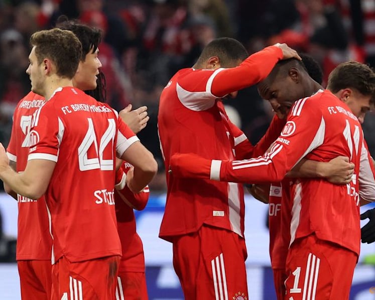 Olise shines as Bayern thrash Freiburg after sloppy start