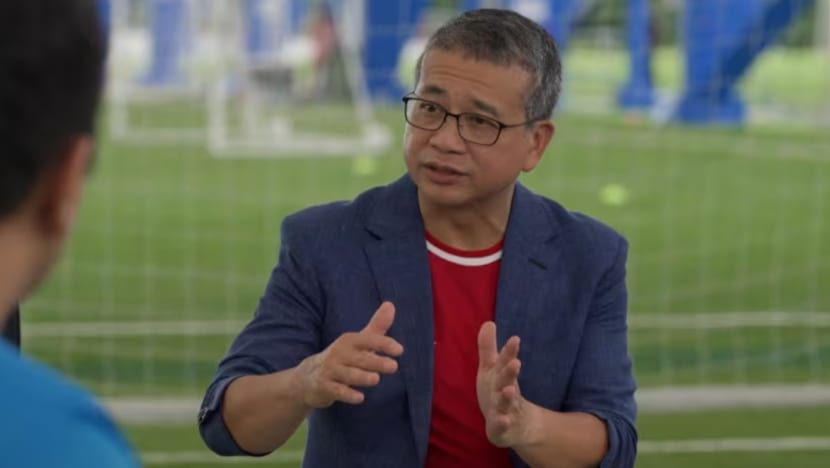 SG perlu utamakan pembangunan pemain belia tempatan daripada import pemain bakat asing, kata Edwin Tong SG perlu utamakan pembangunan pemain belia tempatan daripada import pemain bakat asing, kata Edwin Tong