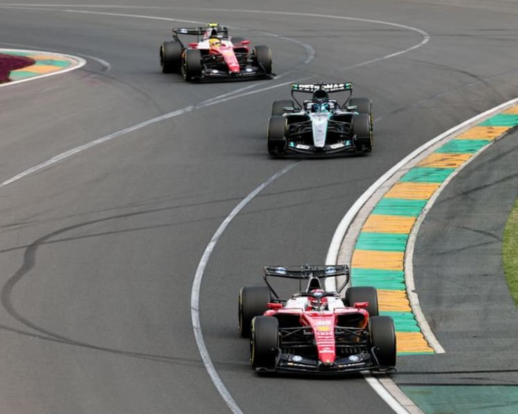 Ferrari can reel Mercedes in, says Hamilton